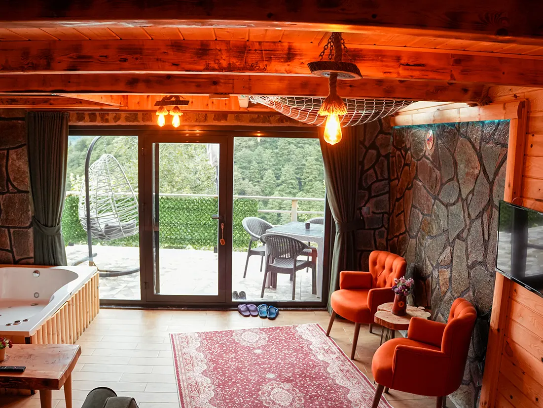Rize Çamlıhemşin jakuzi Pus 2 Dağ Evi